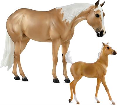 Breyer Horses Traditional Series Ebony Shines & Charlize #1872 Breyer Horses Traditional Series Ebony Shines & Charlize #1872