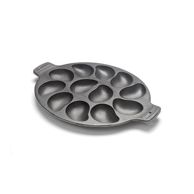 Fox Run Jumbo Cast Iron Oyster Pan #76225 Constructed of heavy duty cast iron, it features a seasoned, non-stick coating for easy release and cleaning.