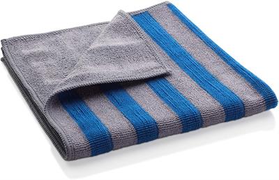 E-Cloth Range & Stovetop Microfiber Cleaning Cloth # 10618S The E-Cloth Range & Stovetop Cloth traps and removes grease, grime, stubborn spills, and over 99% of bacteria from stovetops, range hoods, ovens, microwaves, and more — with just water