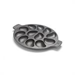 Constructed of heavy duty cast iron, it features a seasoned, non-stick coating for easy release and cleaning.